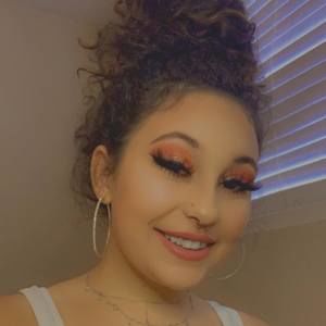 Meet your Posher, Karlie